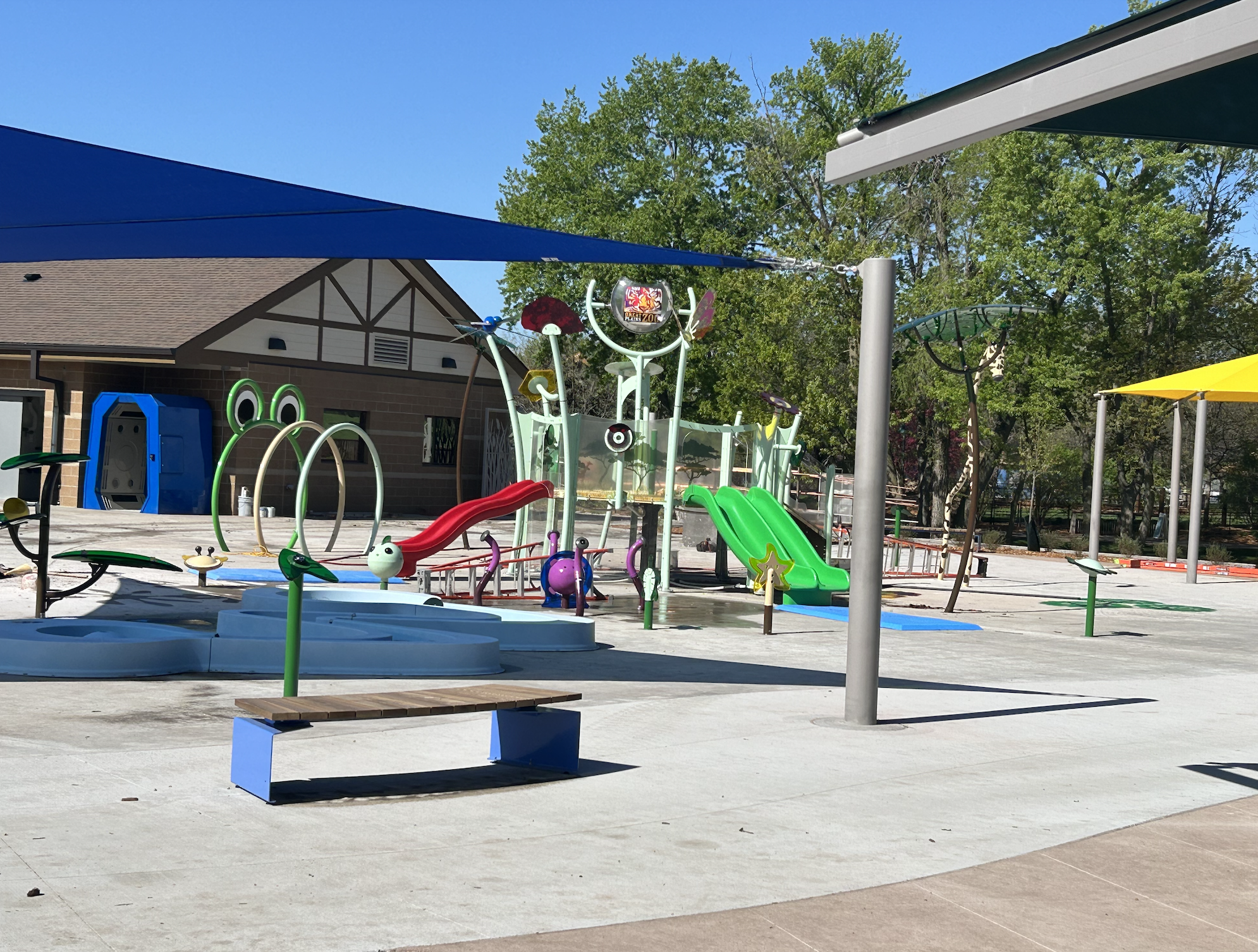 Get a look at the zoo's new splash pad